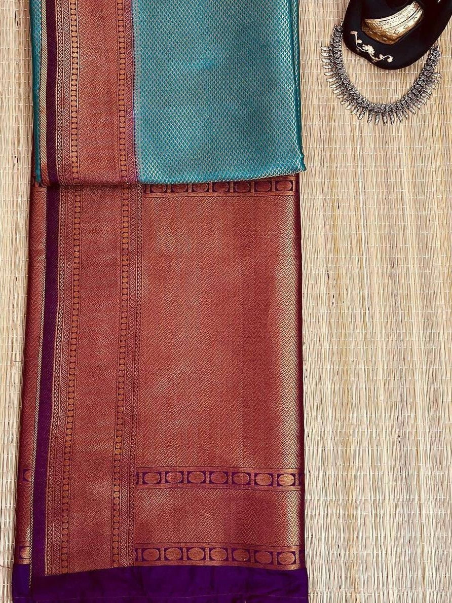 Semi Silk Kanjeevaram Saree in Graceful Design