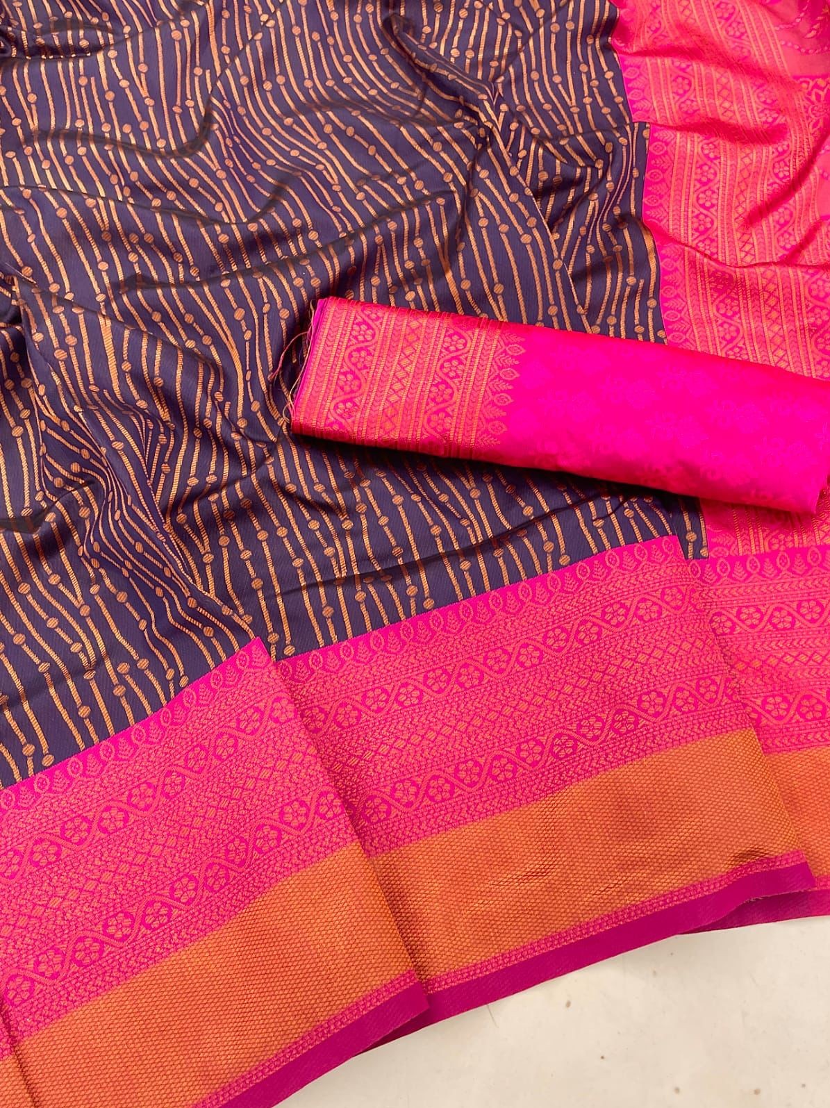 Semi Silk Kanjeevaram Elegant Design Saree