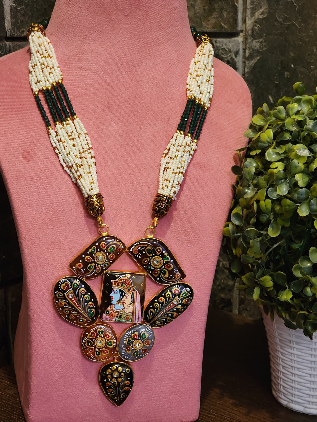 Radha Krishna Pendant Set