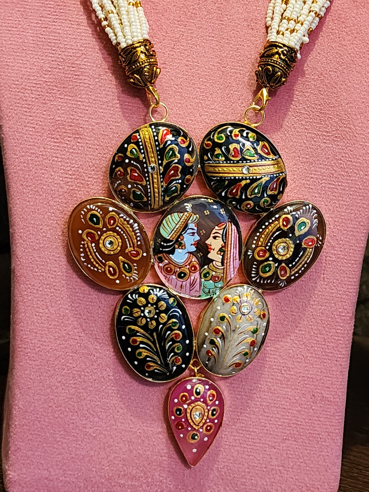 Krishna Pendant Set