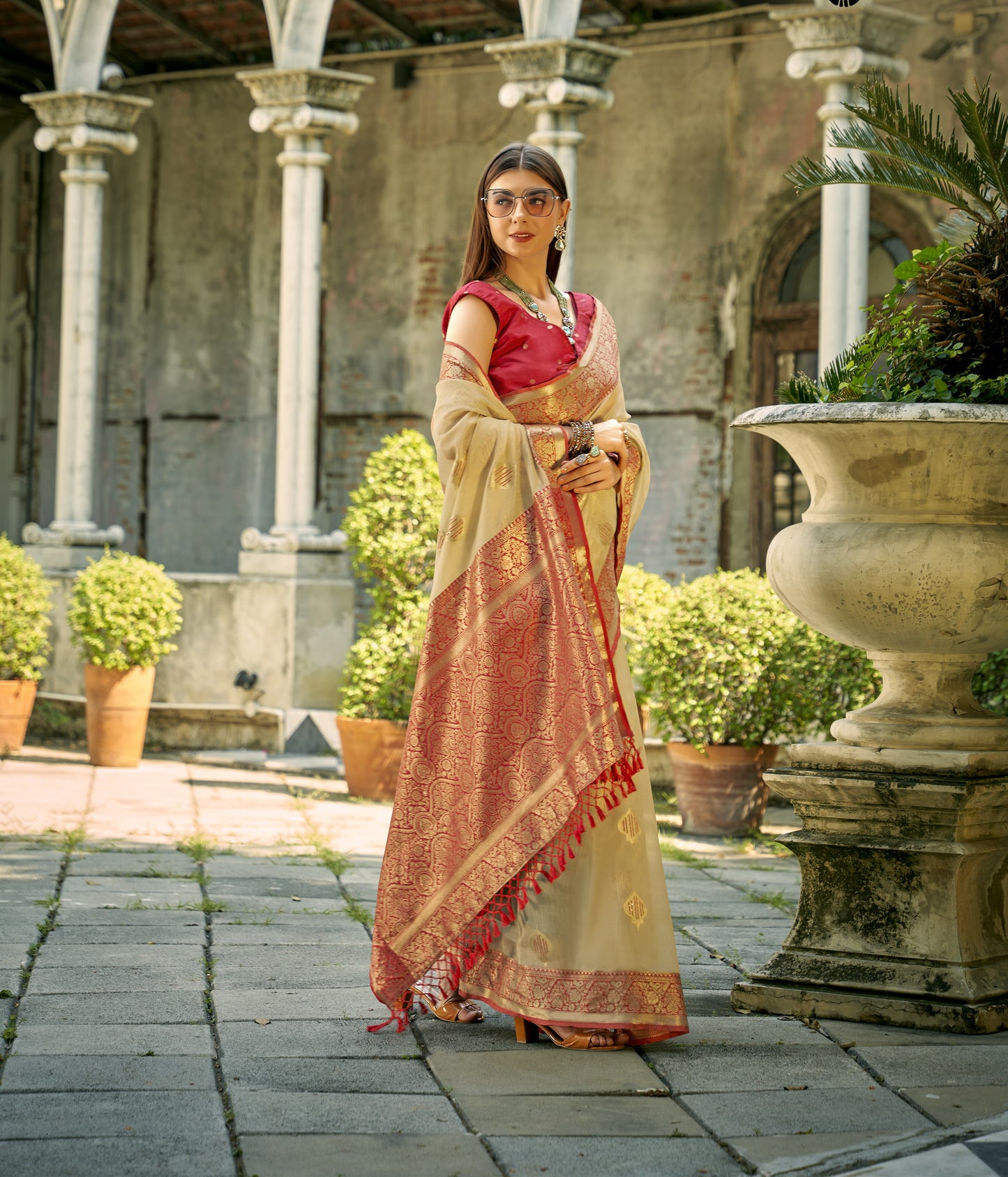 The Timeless Beauty of Tissue Silk Saree Perfect for Weddings & Festivals