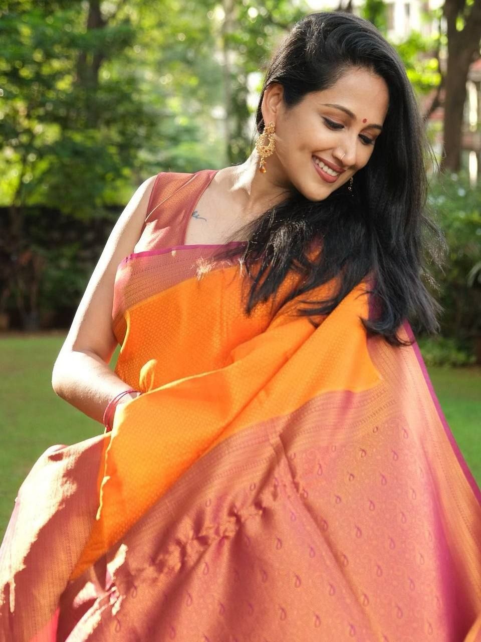 Semi Silk Kanjeevaram Elegant Design Saree