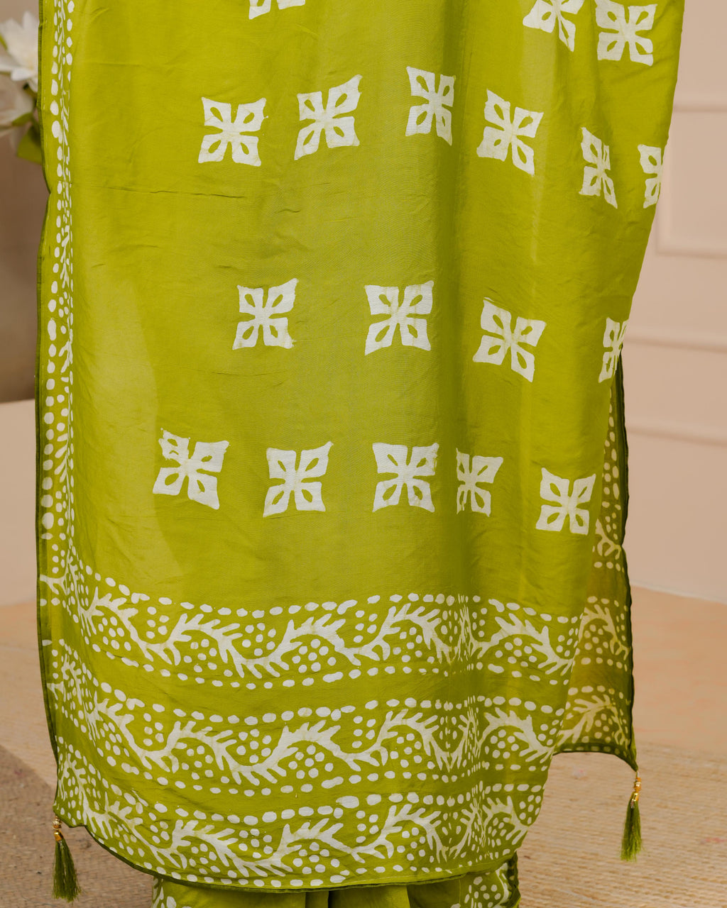 gid://shopify/Product/15453140255035