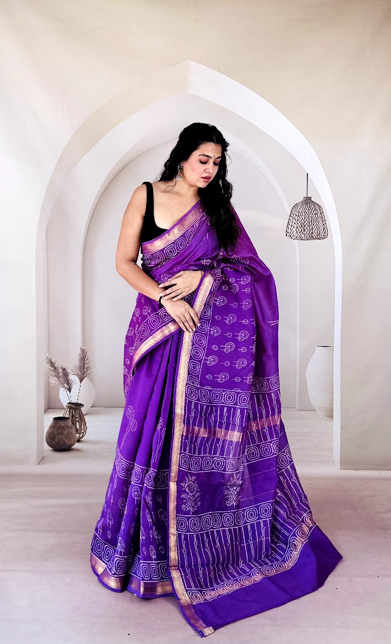Jamuni Phool Hand Block Printed Maheshwari Silk Saree 1067