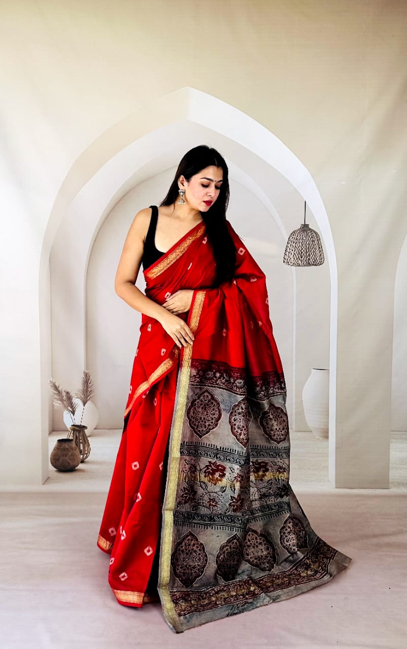 Sindoor Grey Bandhni Style Hand Block Printed Maheshwari Silk Saree 1081