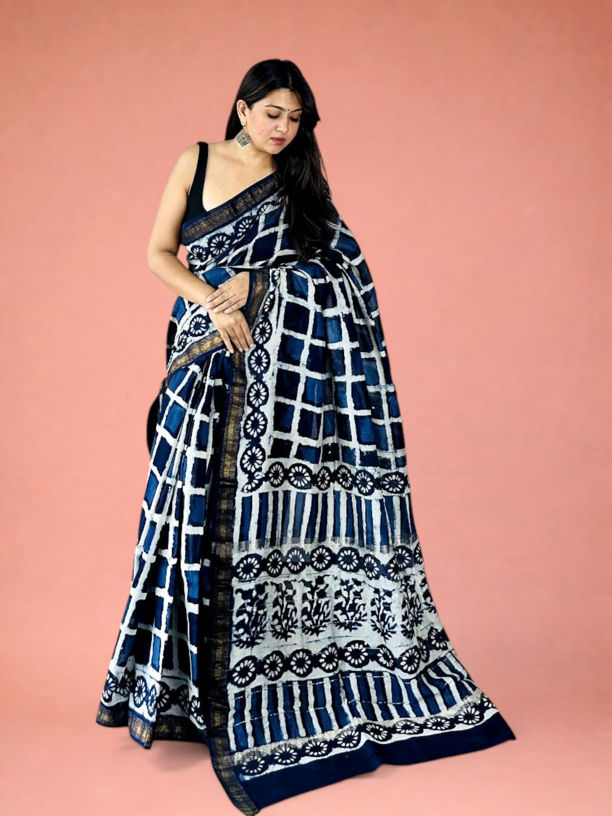 Indigo Chowkadi Checked Hand Block Printed Maheshwari Silk Saree 1087