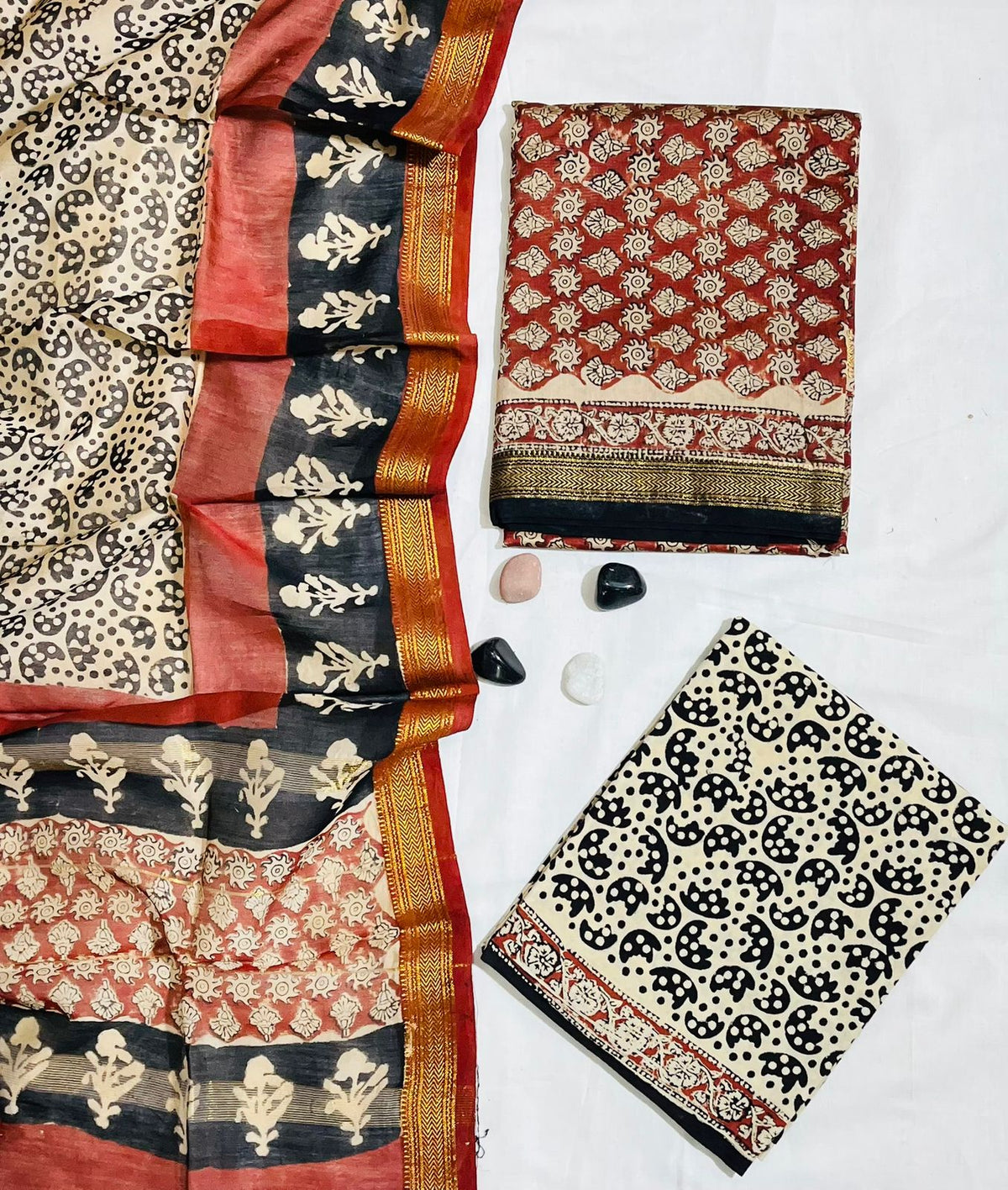 Heritage Kalamkari Floral & Tribal Hand-Block Printed Authentic Pure Maheshwari Silk Unstitched Suit (03 Piece)