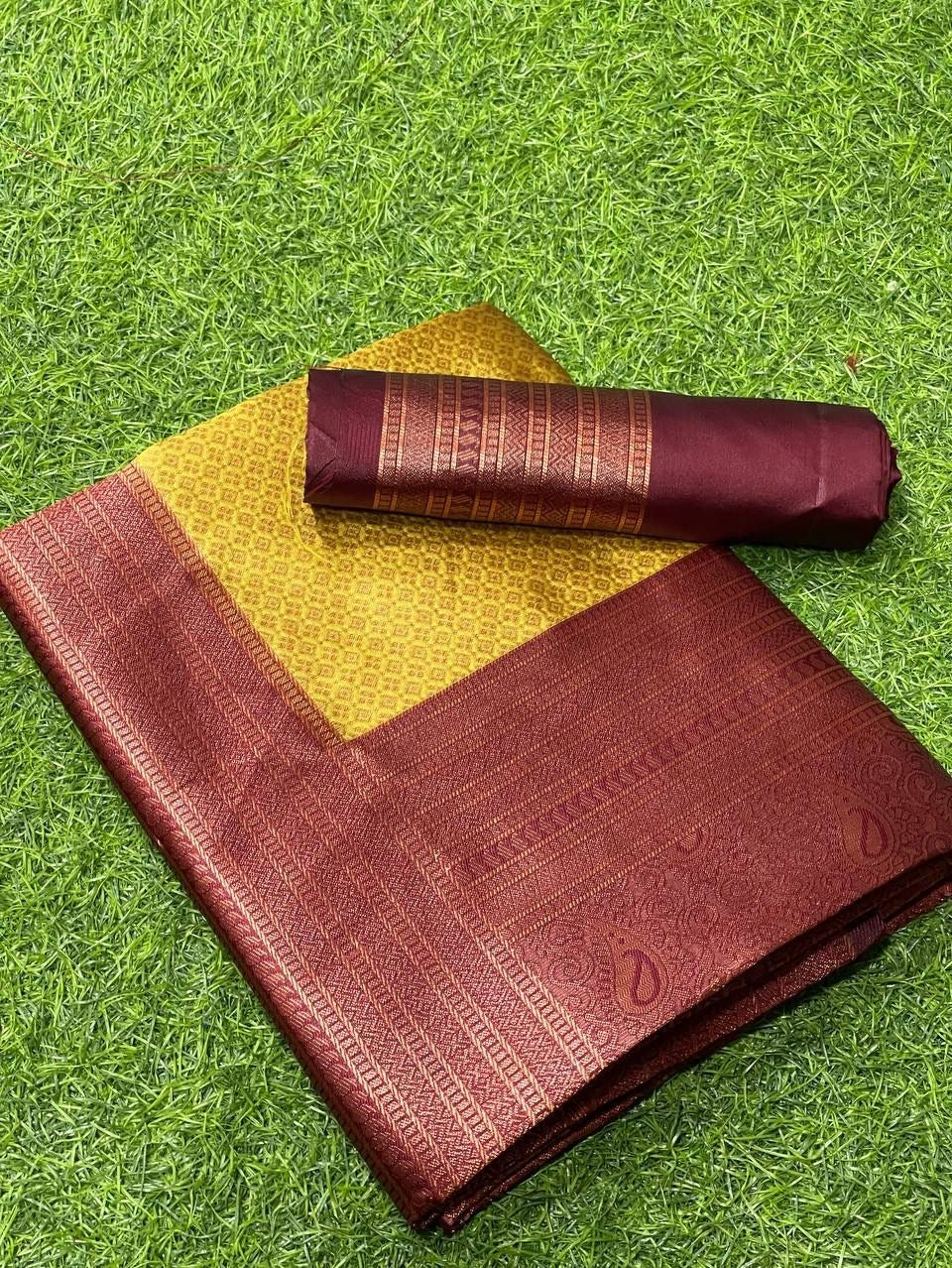 Semi Silk Kanjeevaram Elegant Design Saree