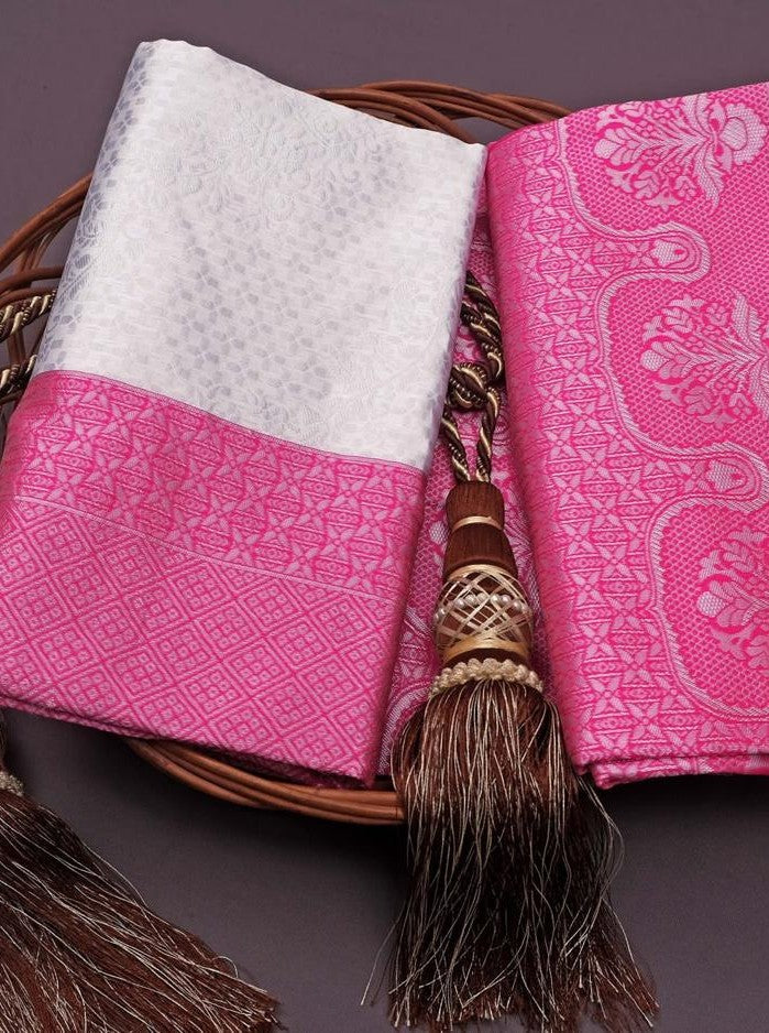 Semi Silk Kanjeevaram Elegant Design Saree