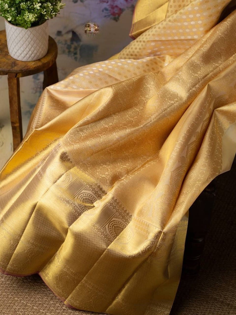 Semi Silk Kanjeevaram Elegant Design Saree