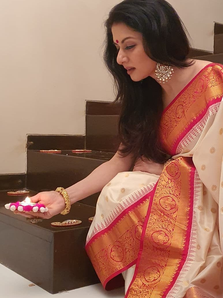 Semi Silk Kanjeevaram Elegant Design Saree