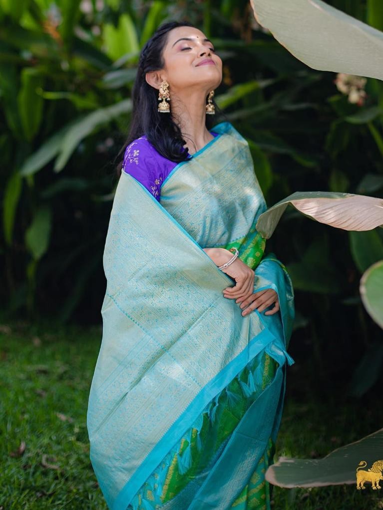 Semi Silk Kanjeevaram Elegant Design Saree