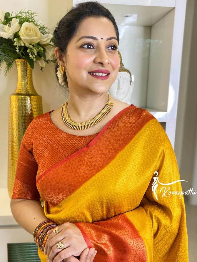 Semi Silk Kanjeevaram Elegant Design Saree