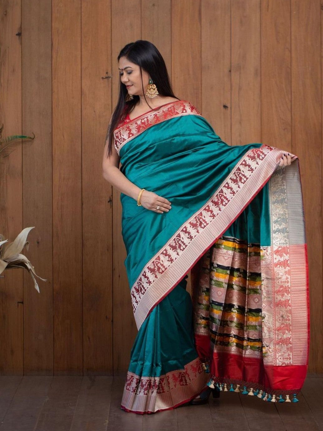 Semi Silk Kanjeevaram Elegant Design Saree