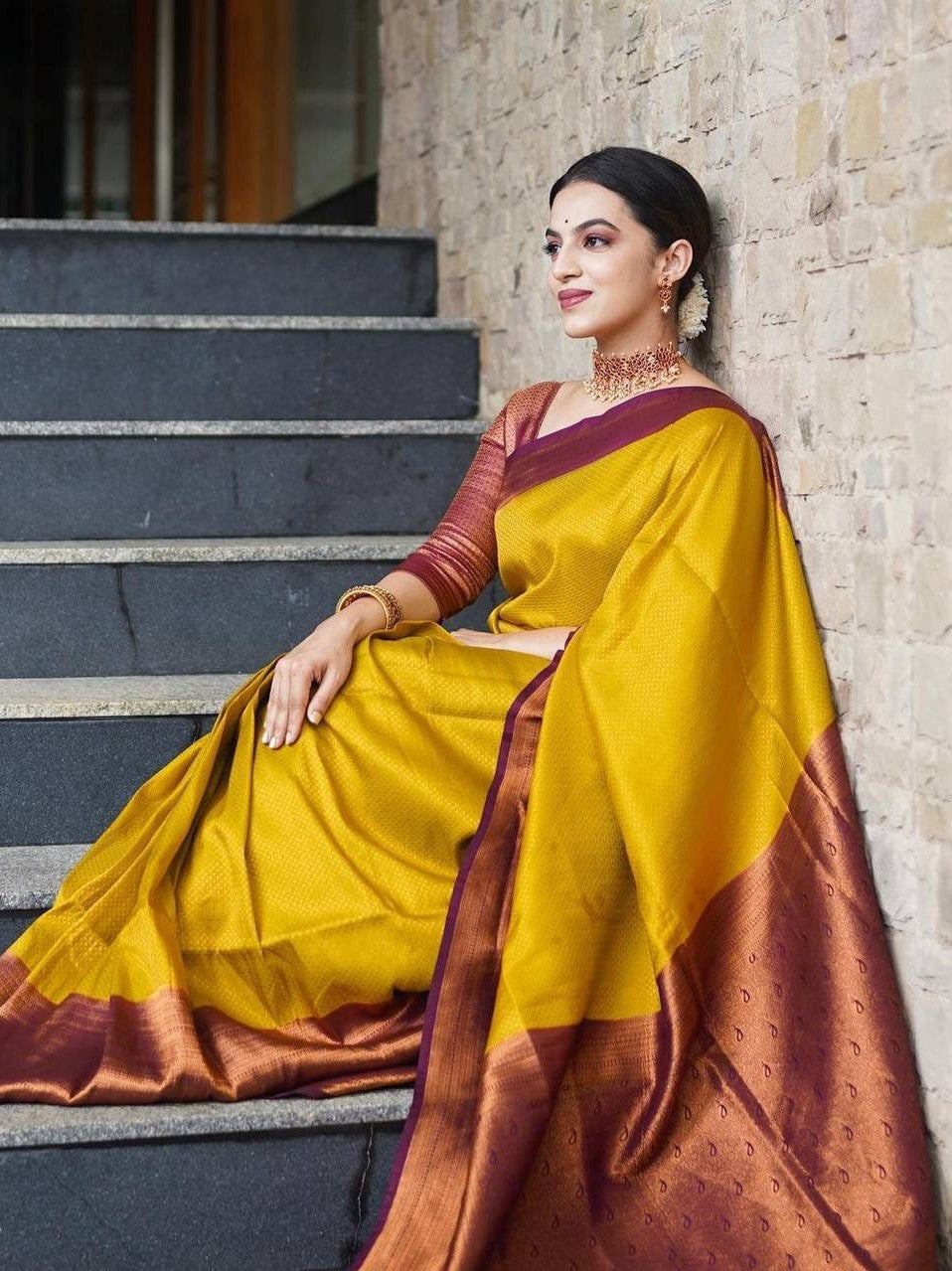 Semi Silk Kanjeevaram Elegant Design Saree