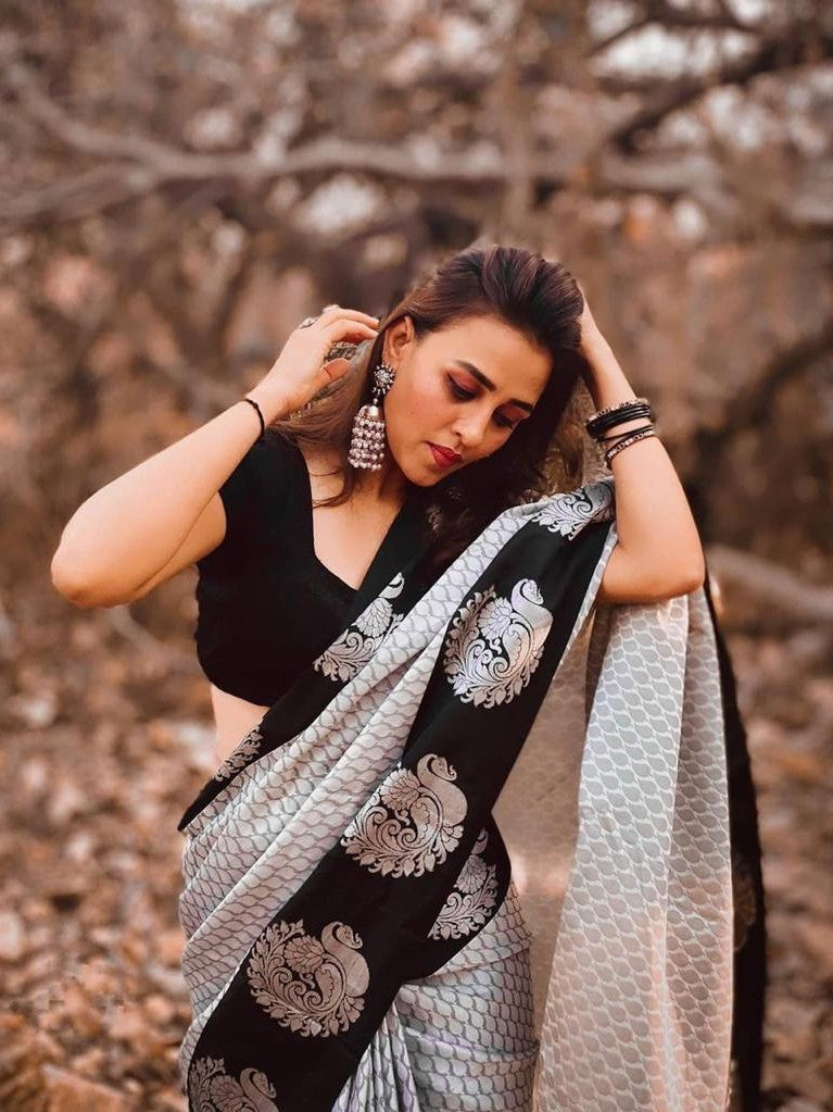 Semi Silk Kanjeevaram Elegant Design Saree