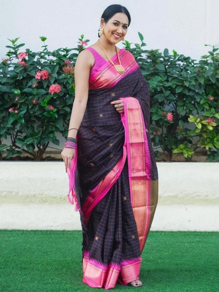 Semi Silk Kanjeevaram Elegant Design Saree