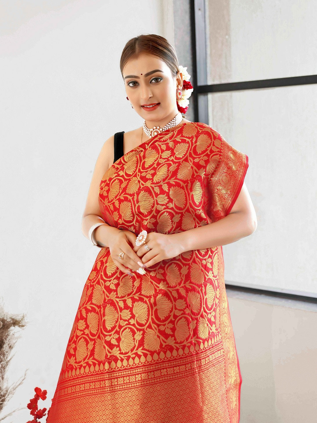 Semi Silk Kanjeevaram Elegant Design Saree