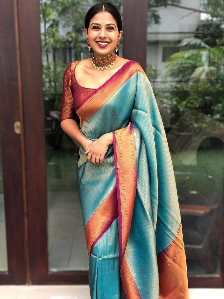 Semi Silk Kanjeevaram Saree in Graceful Design