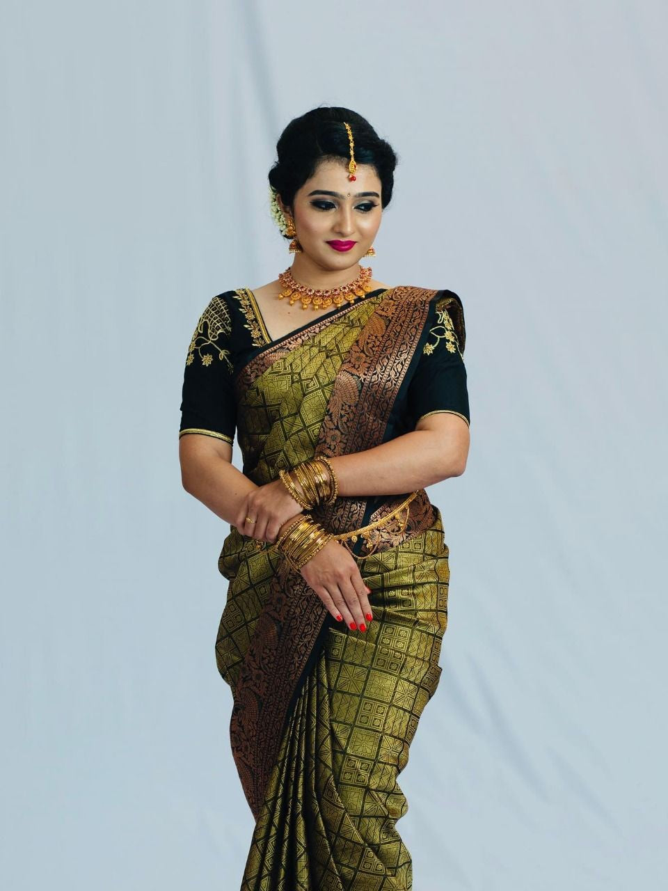 Semi Silk Kanjeevaram Elegant Design Saree