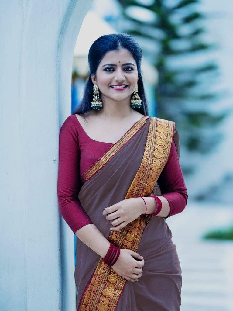 Semi Silk Kanjeevaram Elegant Design Saree