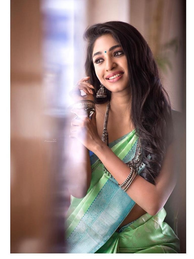 Semi Silk Kanjeevaram Elegant Design Saree