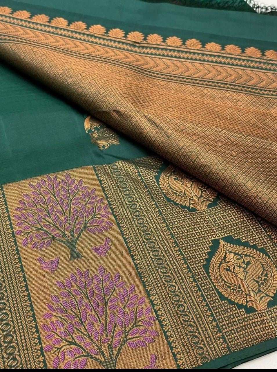 Semi Silk Kanjeevaram Elegant Design Saree