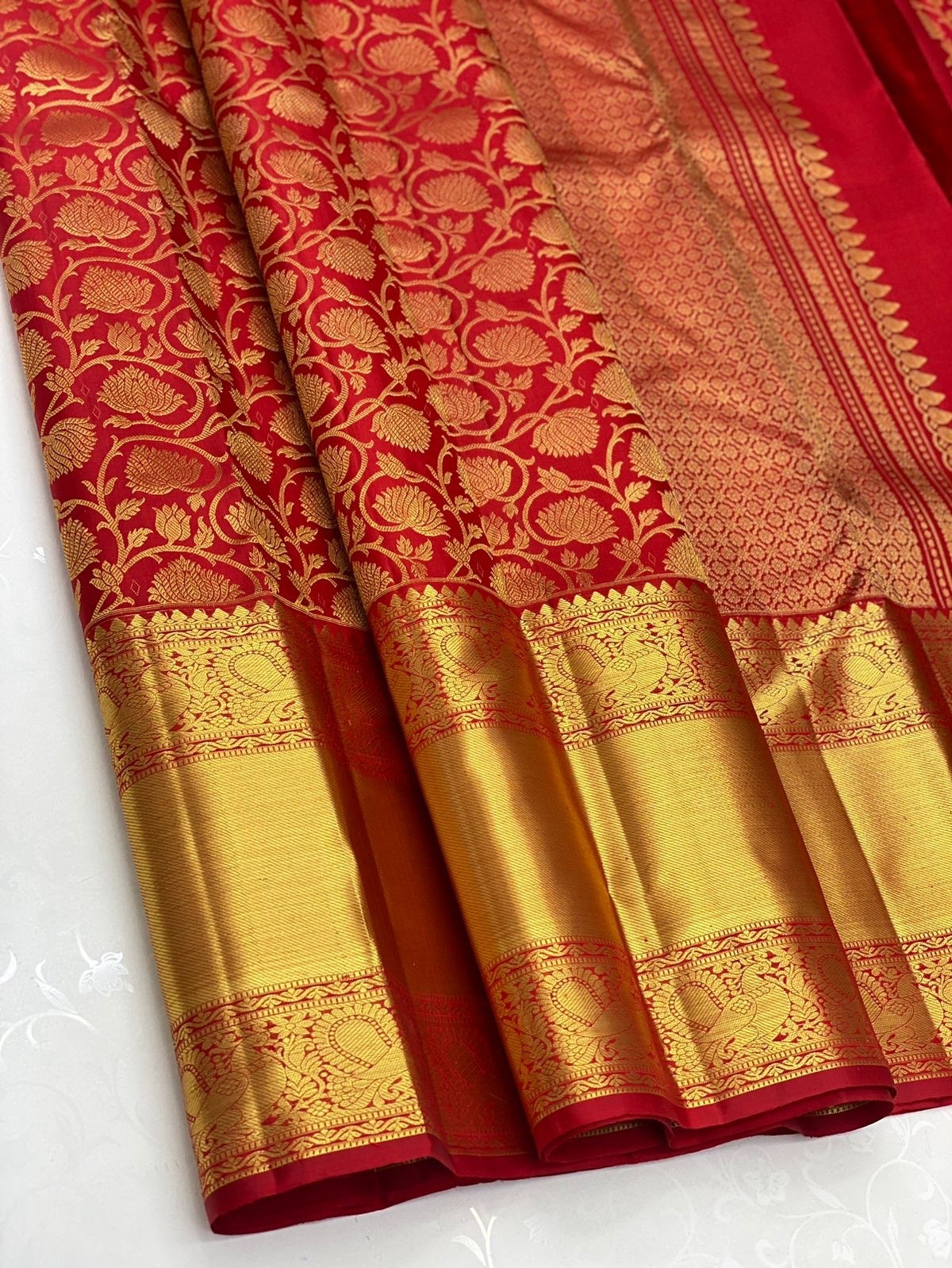 Semi Silk Kanjeevaram Elegant Design Saree