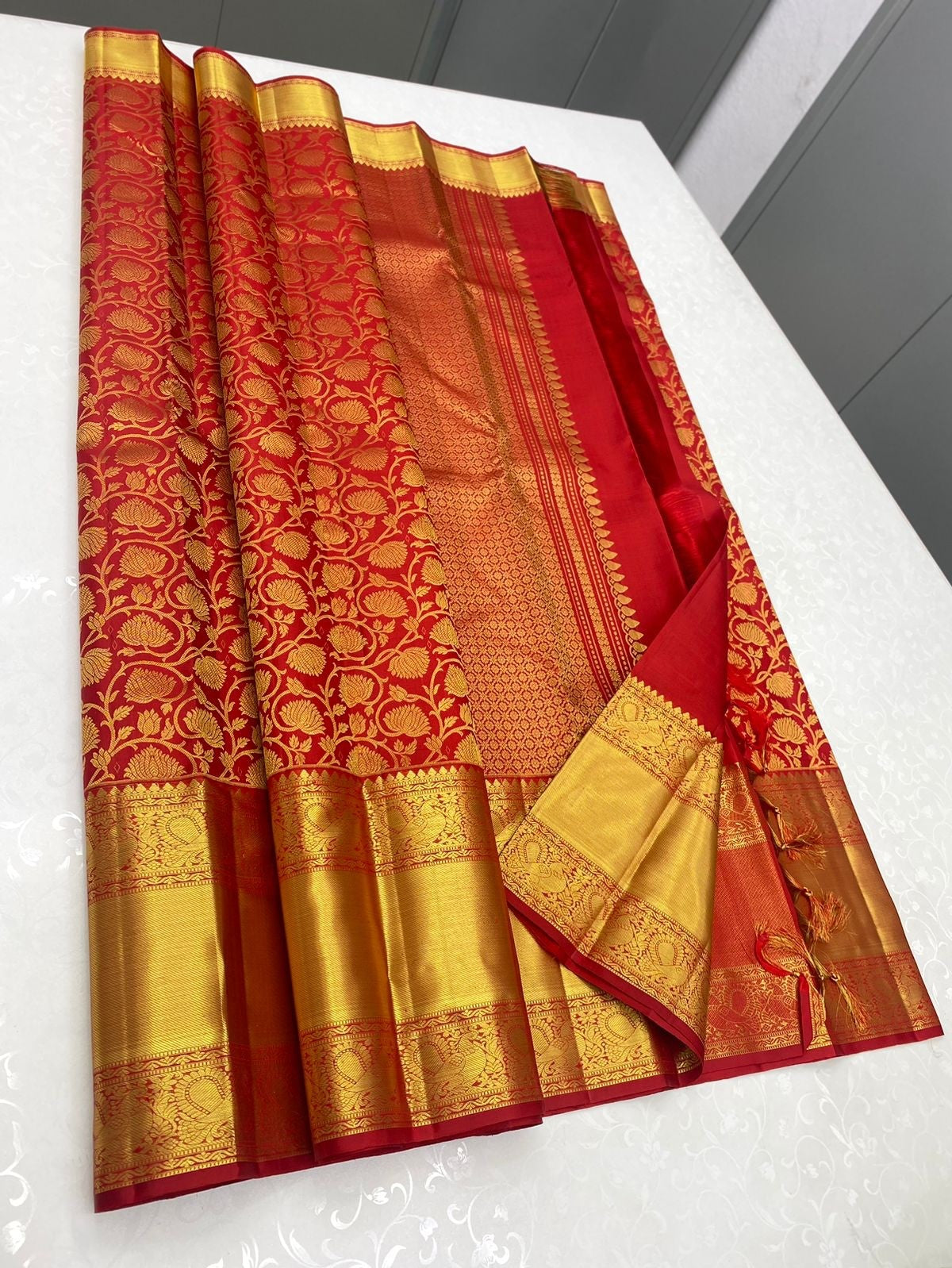 Semi Silk Kanjeevaram Elegant Design Saree