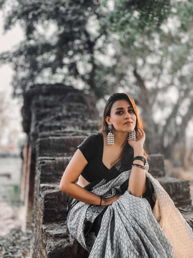 Semi Silk Kanjeevaram Elegant Design Saree