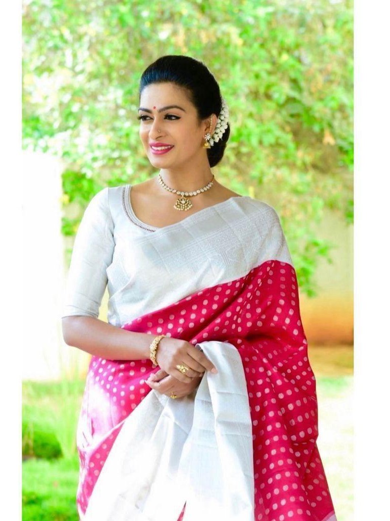 Semi Silk Kanjeevaram Elegant Design Saree