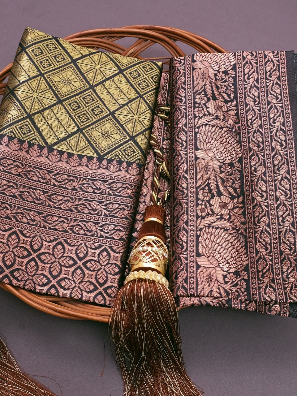 Semi Silk Kanjeevaram Elegant Design Saree