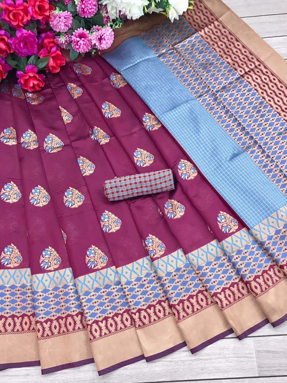 Semi Silk Kanjeevaram Elegant Design Saree