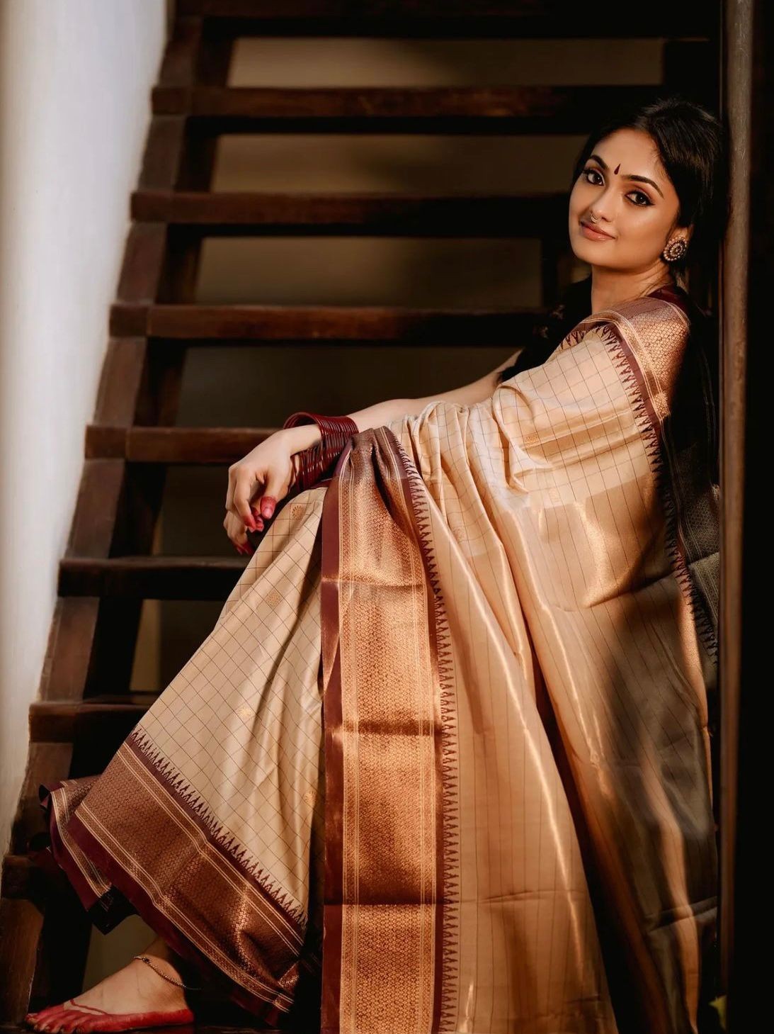 Semi Silk Kanjeevaram Elegant Design Saree